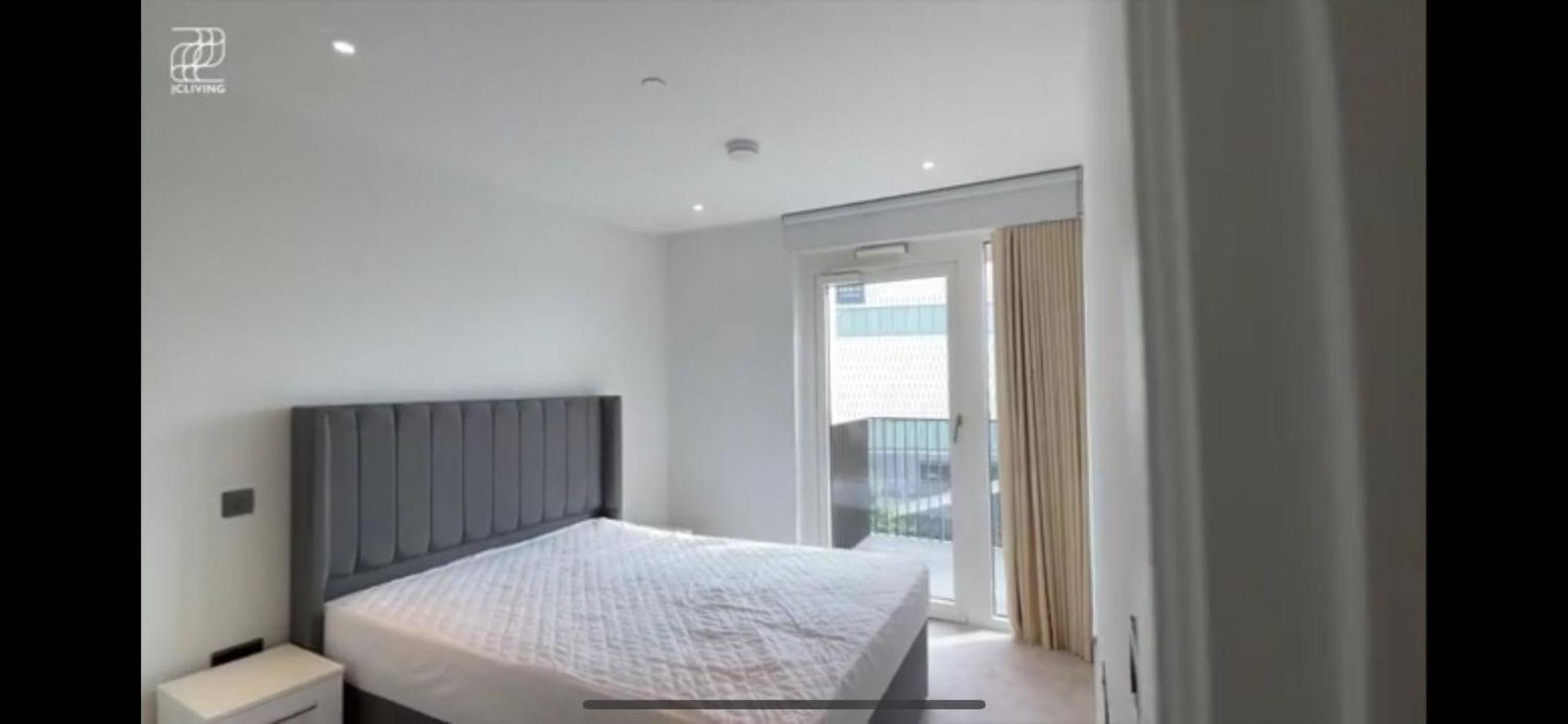 Appartement Luxury Modern 2bd 2ba White Living