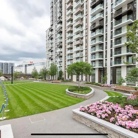 Luxury Modern 2Bd 2Ba White City Living Apartment Londres Exterior foto