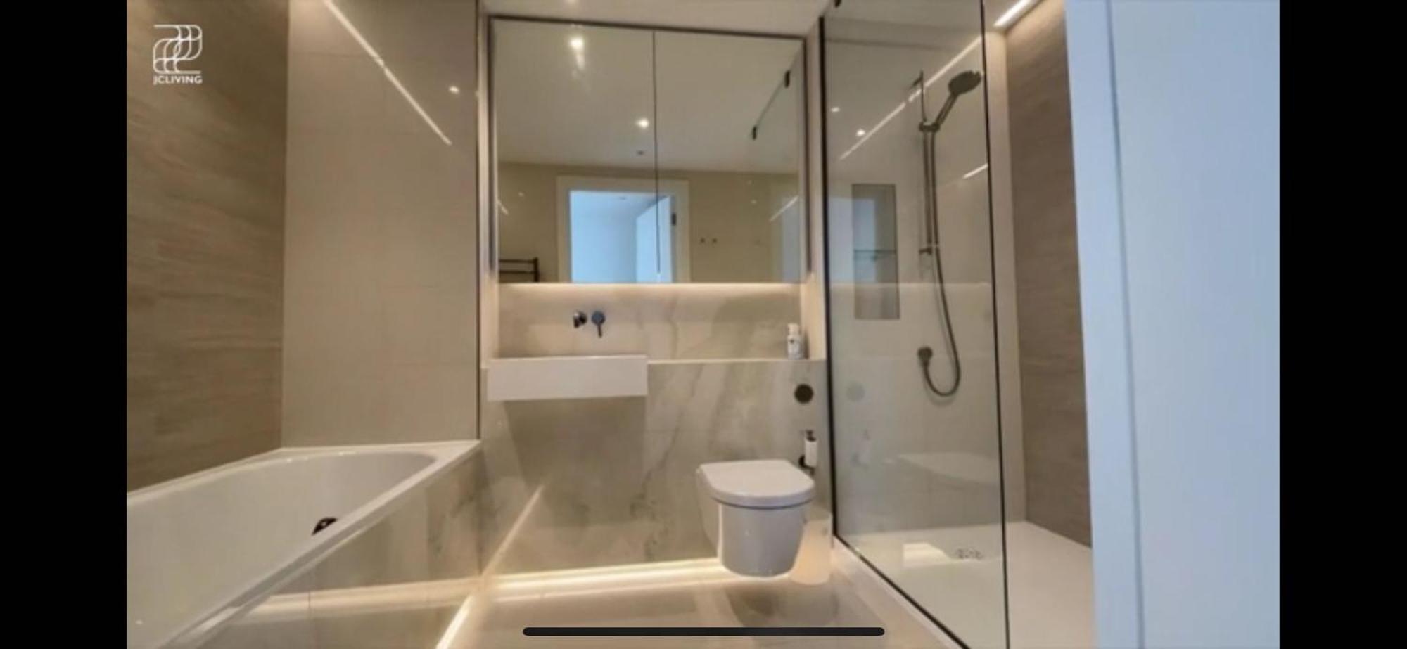 Luxury Modern 2bd 2ba White Living Londres