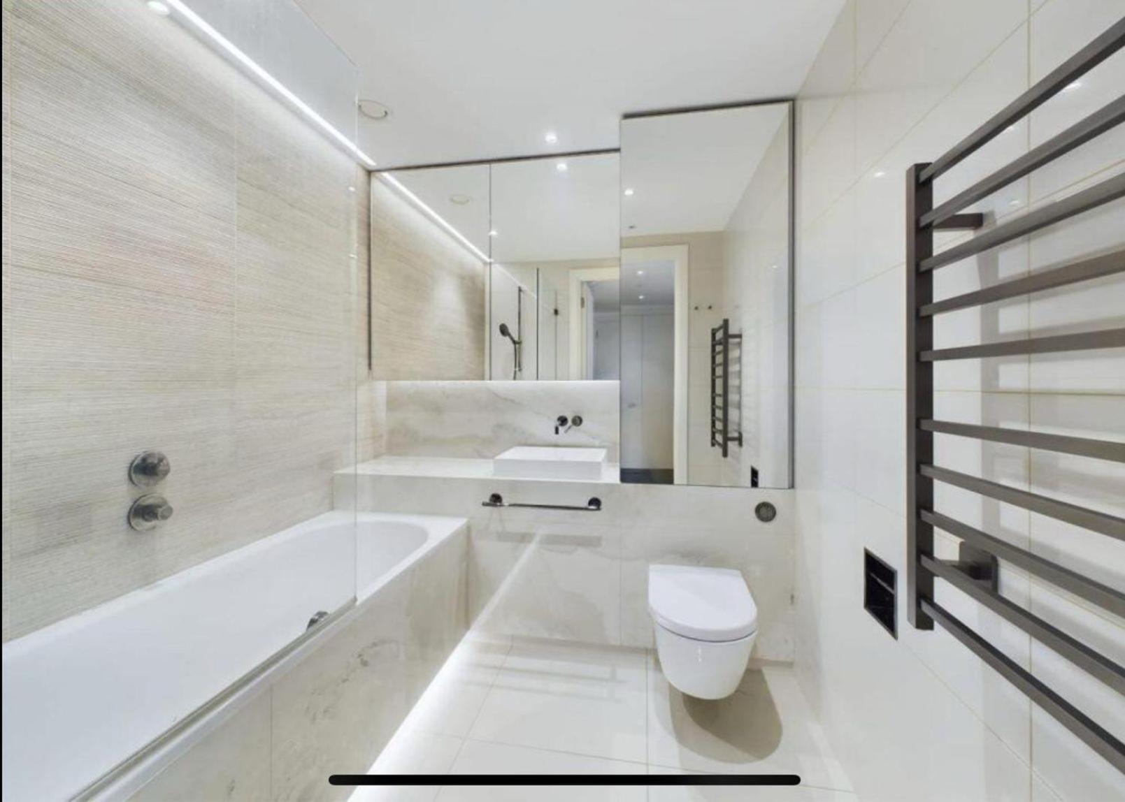 Luxury Modern 2bd 2ba White Living Apartamento Londres