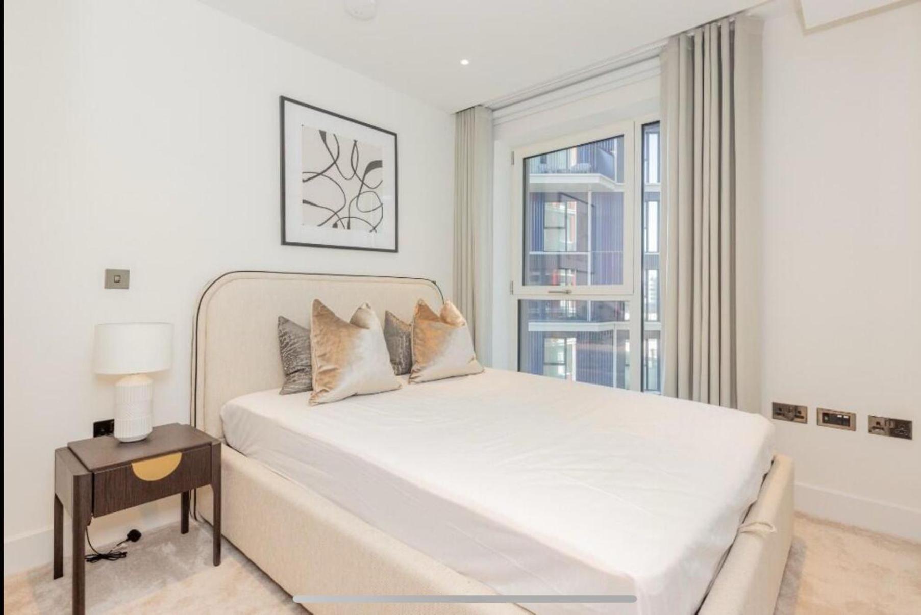 Luxury Modern 2bd 2ba White Living * Londres